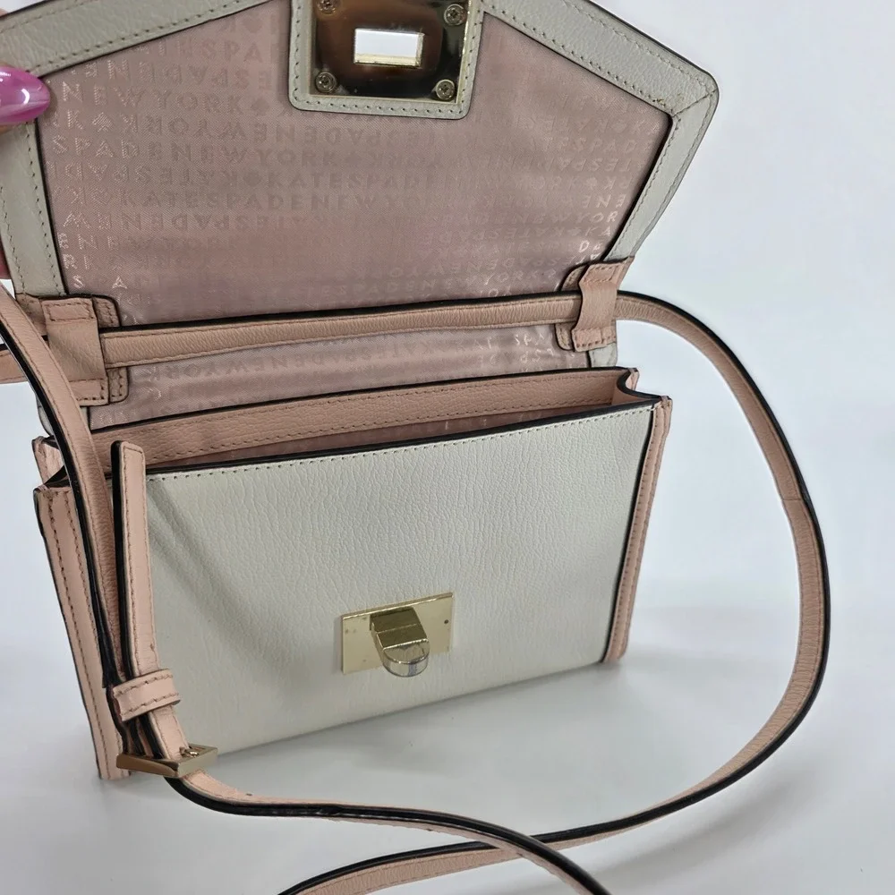 Kate‎ Spade Crossbody Bag Pink White Leather Pebbled Envelope Walter Place Nikki